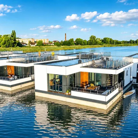 Floatinghouse Meerkraft Casa vacanze