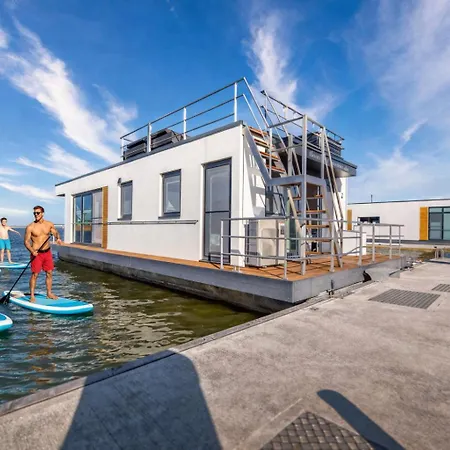 Floatinghouse Meerkraft Nyaraló *